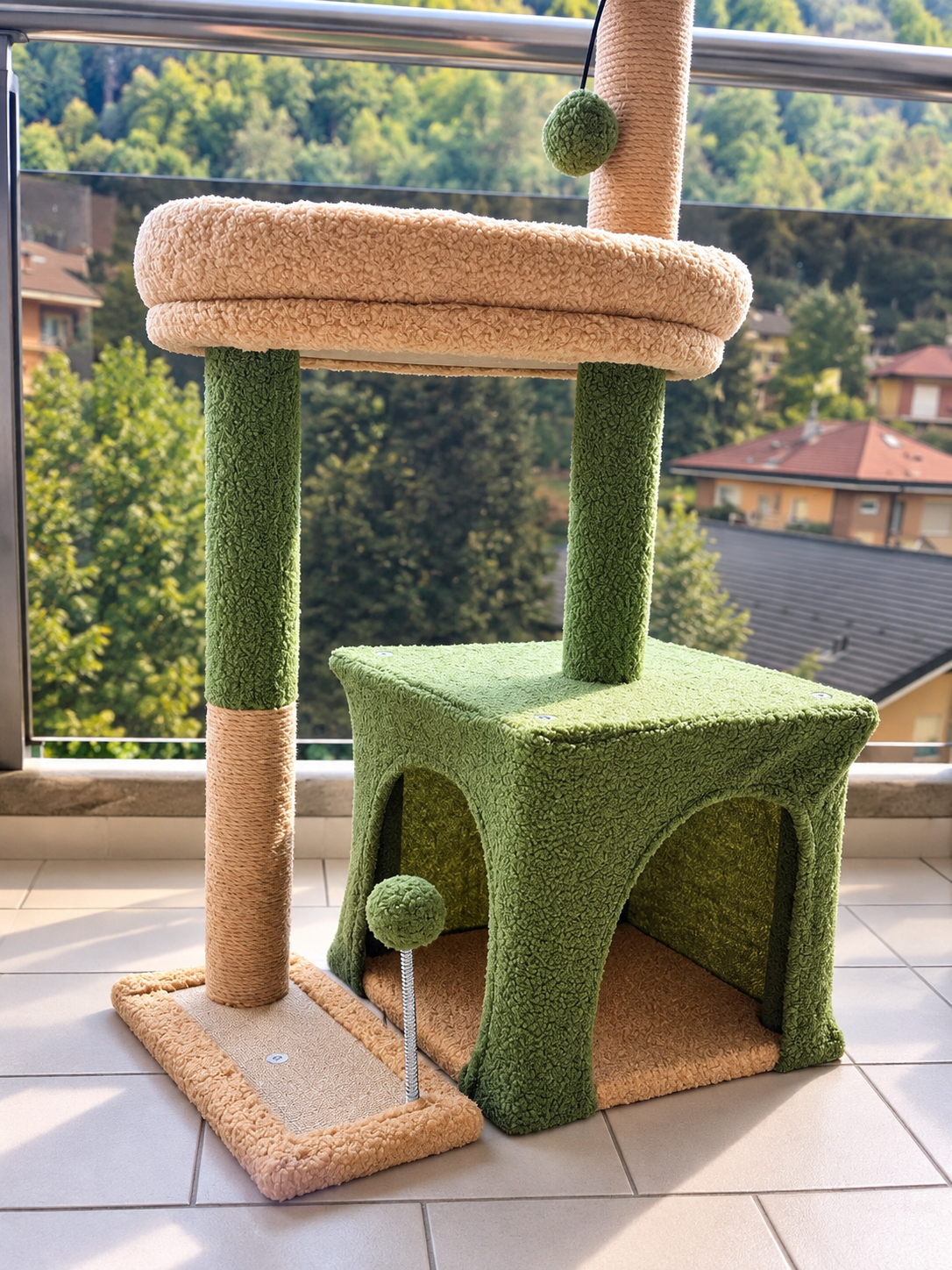 Tiragraffi per Gatti con Foglie Decorative